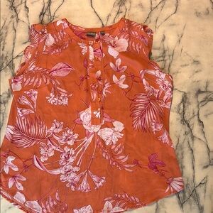 Soho Red Sleeveless Blouse with Mandarin Collar